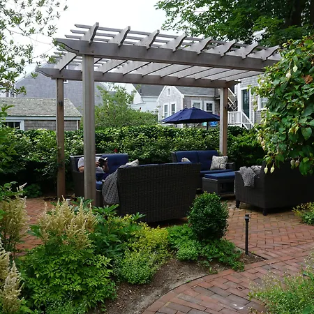 Brass Lantern Inn-2
